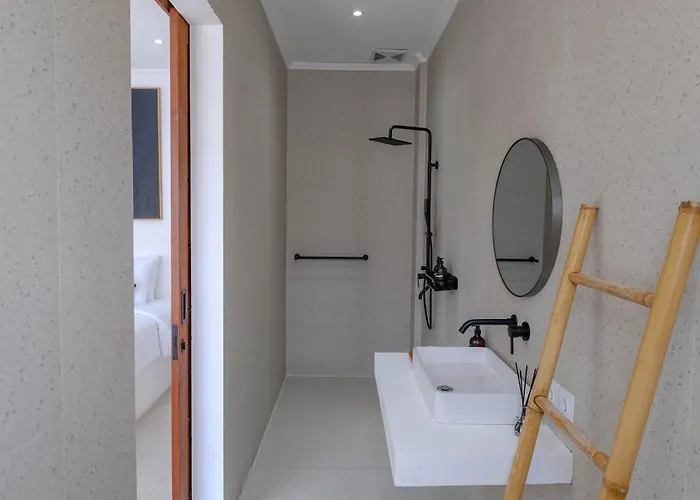 Villa Virgo Sun House
